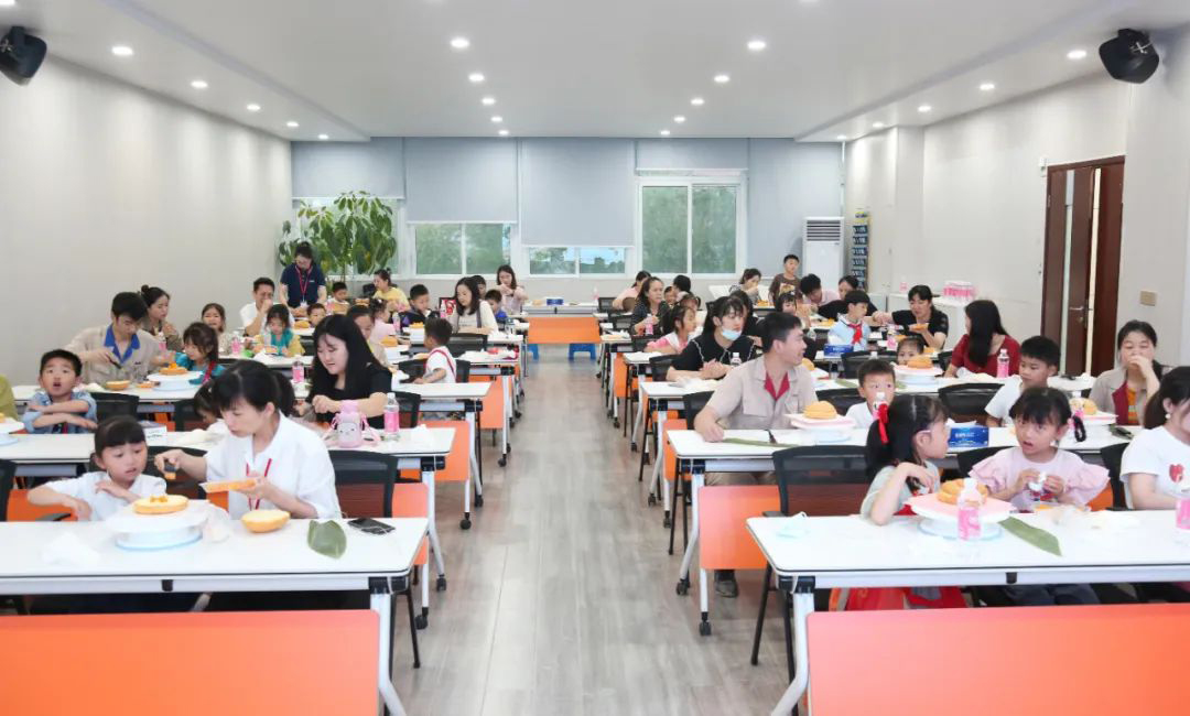 1691541745155984.jpg 640.jpg