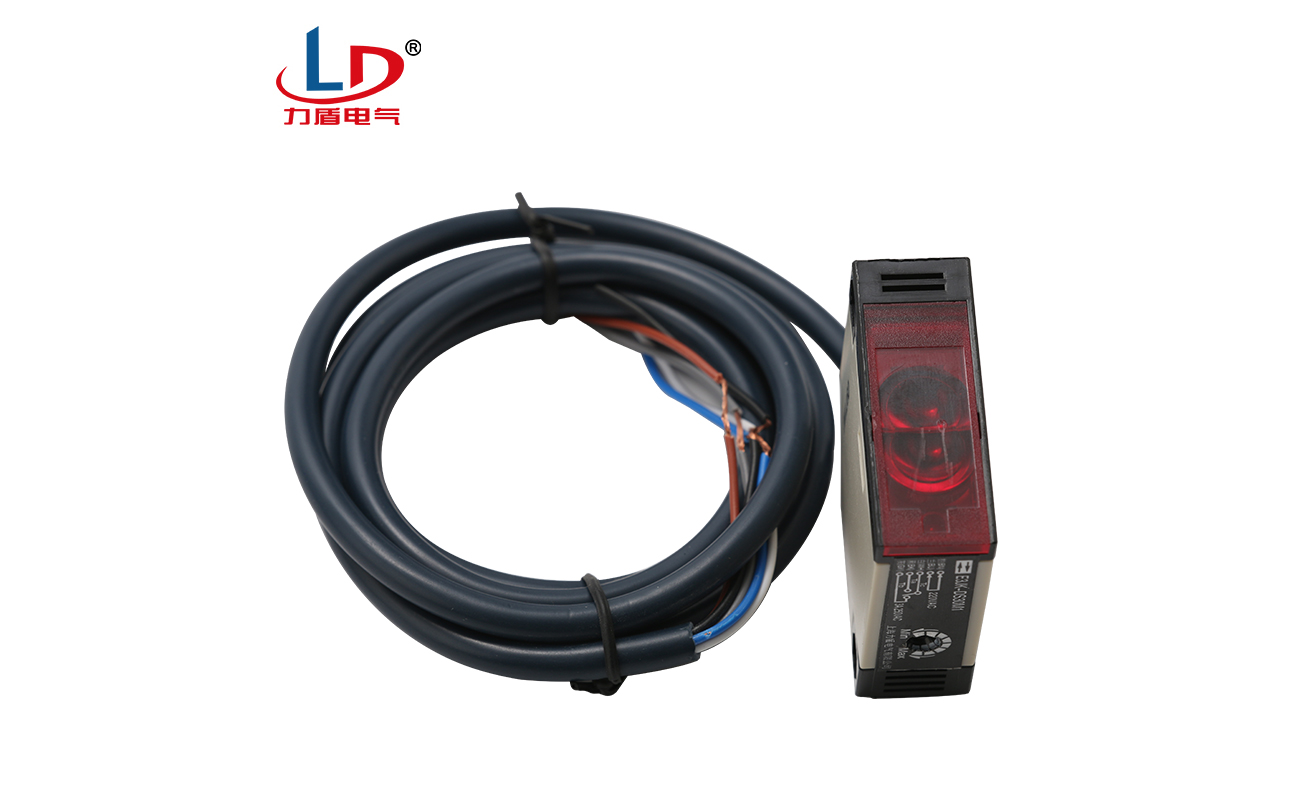 E3JK-DS30M1 光电传感器