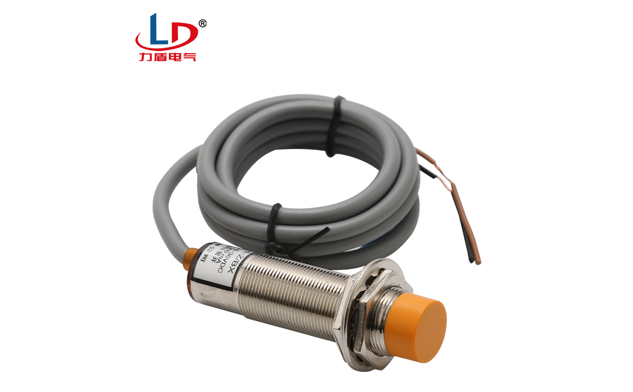 LJ18A3-8-Z/BX 接近开关