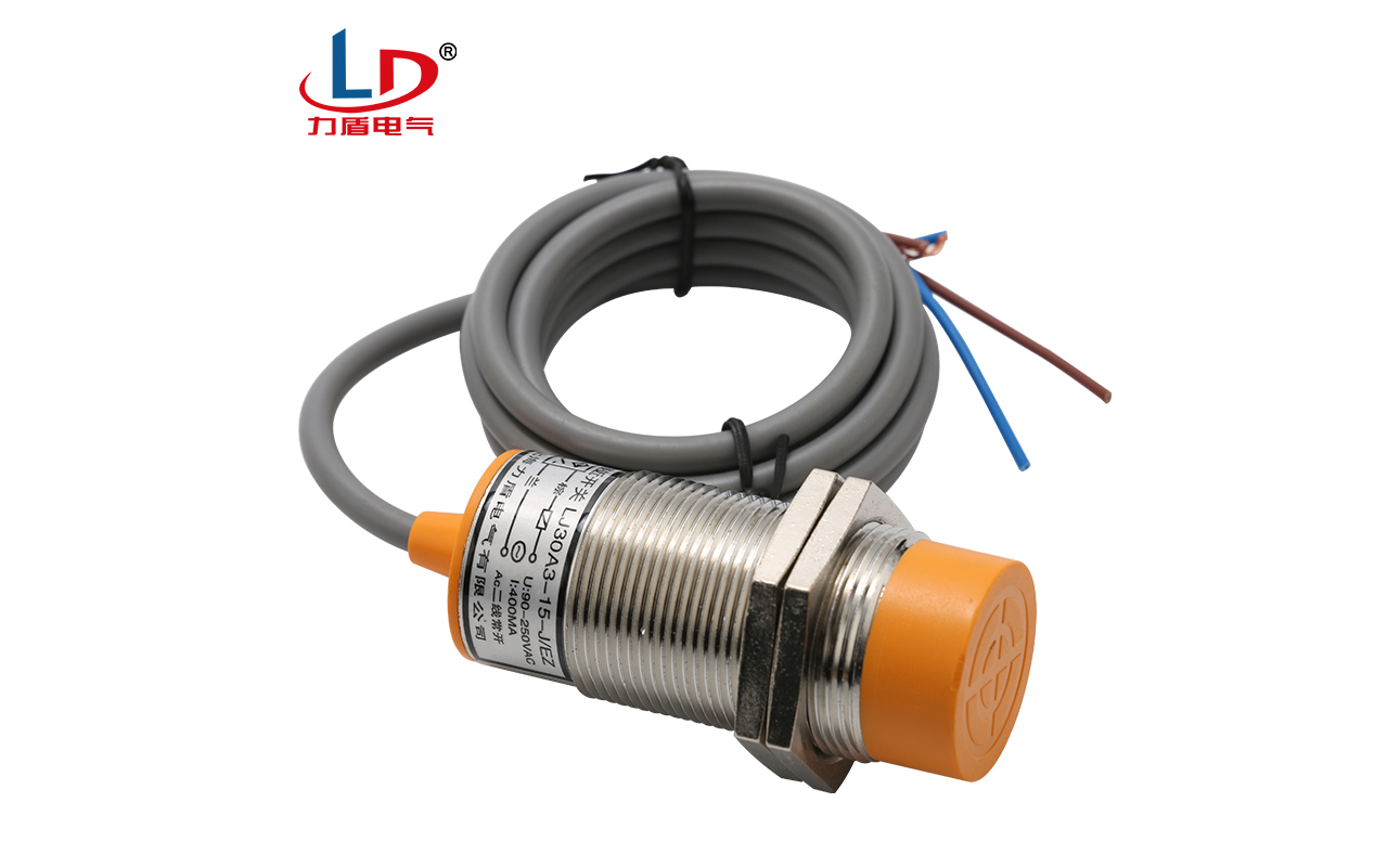 LJ30A3-15-J/EZ 接近开关