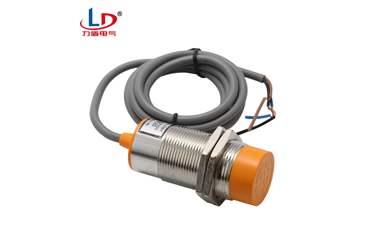 LJ30A3-15-Z/BY 接近开关