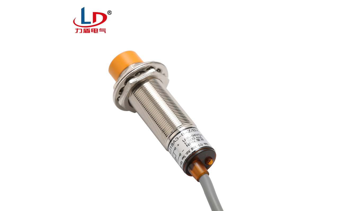LJ18A3-8-Z/BX 接近开关