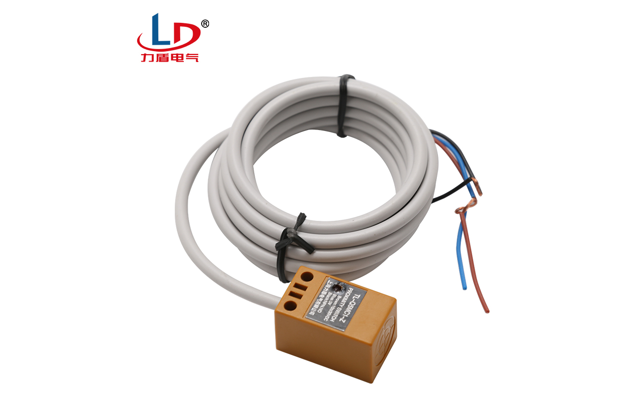 TL-Q5MC1-Z 接近开关