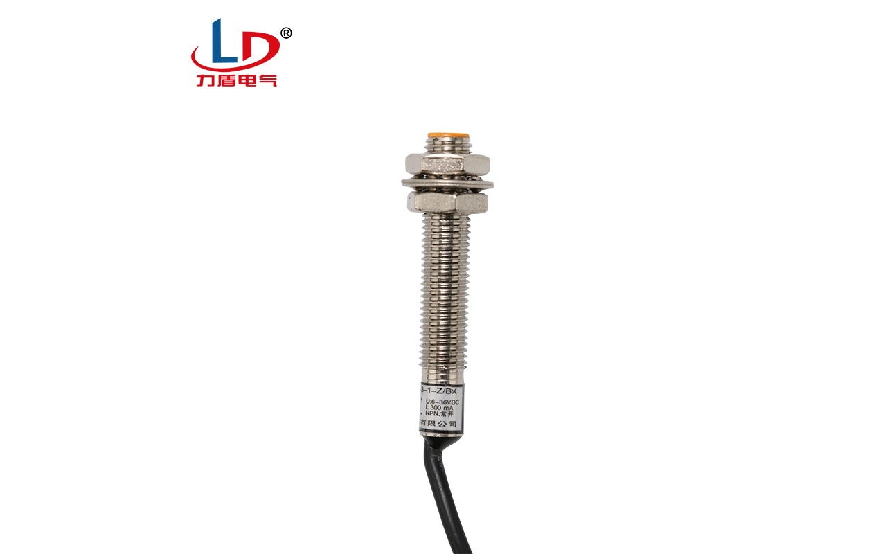 LJ8A3-1-Z/BX 电感式接近开关
