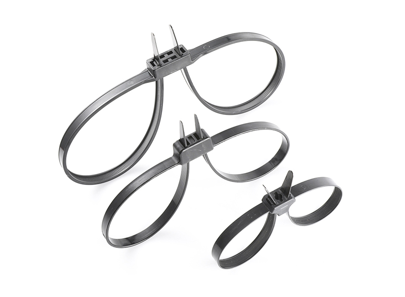 Double-snap nylon tie