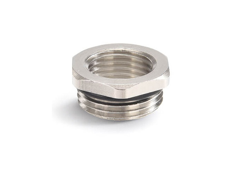 Metal threaded adapter