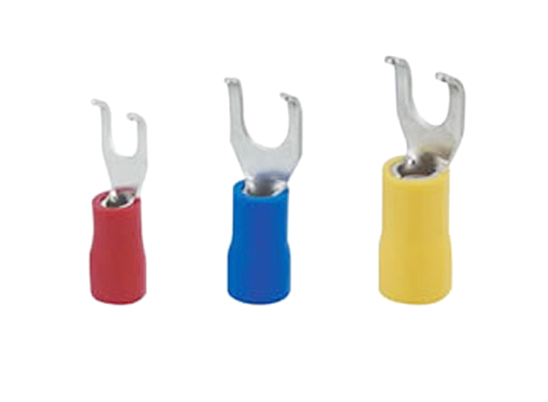 Pre-insulated flange fork end